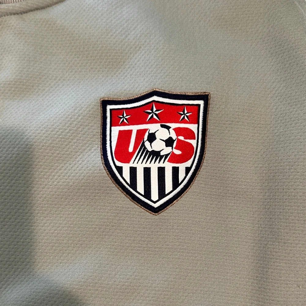 Nike Light Gray USA Soccer Quarter-Zip Therma -Fit XL - Picture 3 of 4
